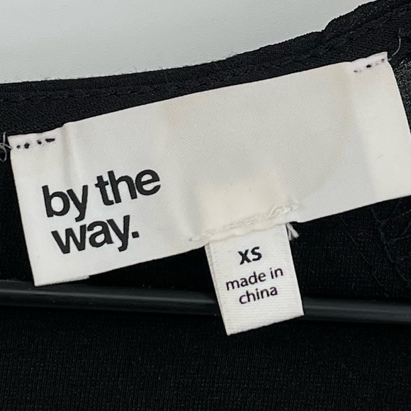 by the way Little Black Dress Sheer Balloon Long Sleeves V-Neck Mini Dress | XS - Picture 6 of 8